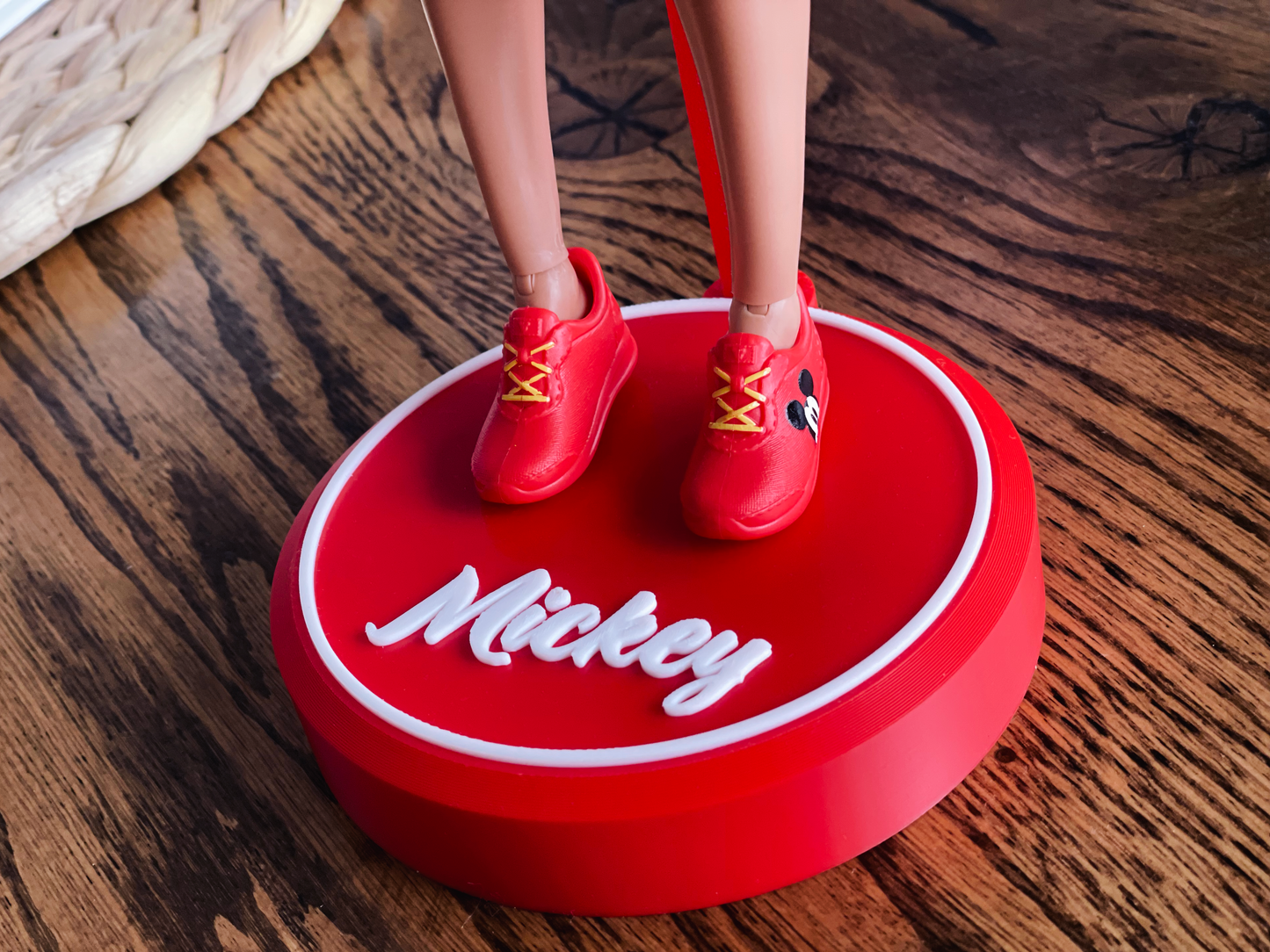 Doll Stand | 12 to 18 inch